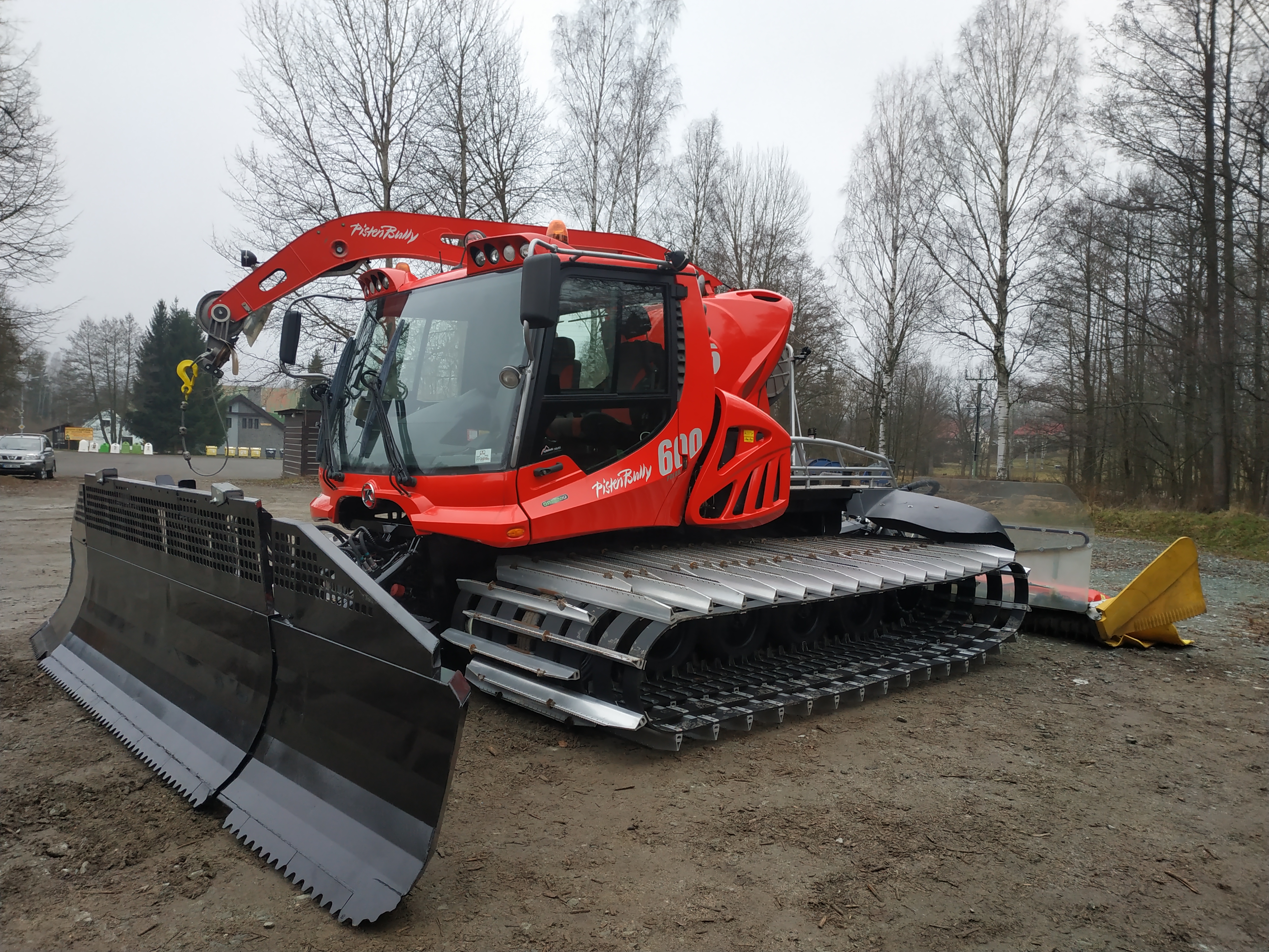 SPORT PROFI Deštné v Orlických horách - PistenBully 600W Polar