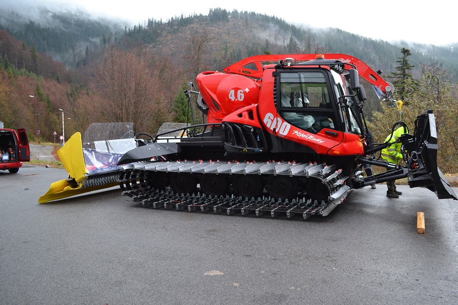 TMR Jasná, předání dvou strojů PistenBully 600