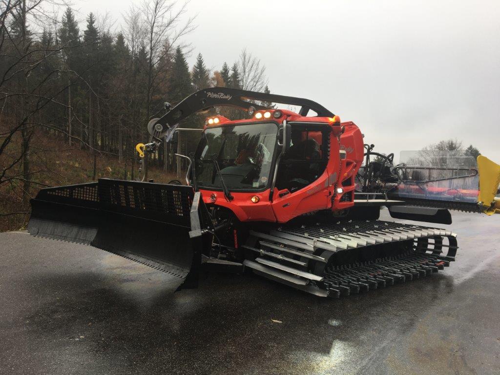 TMR Liptovský Mikuláš,  PistenBully 400 W