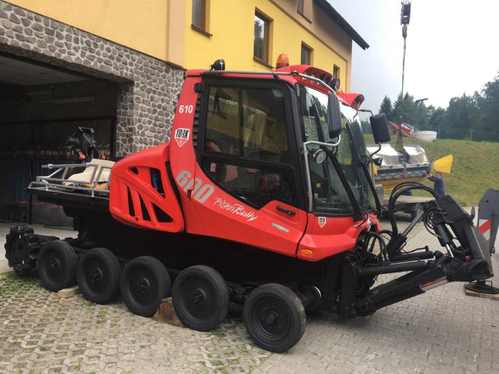 PistenBully 600 SCR