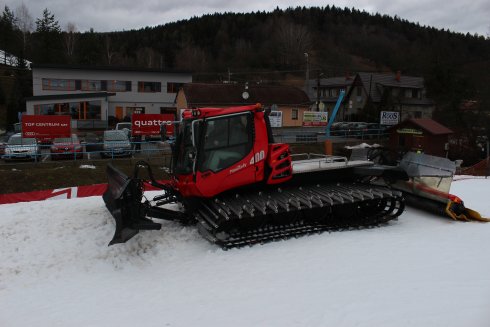 025 PistenBully 400