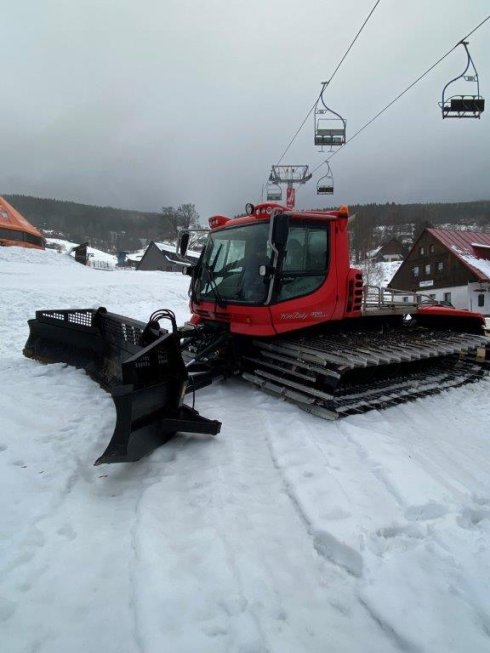 PistenBully 300 Kandahar