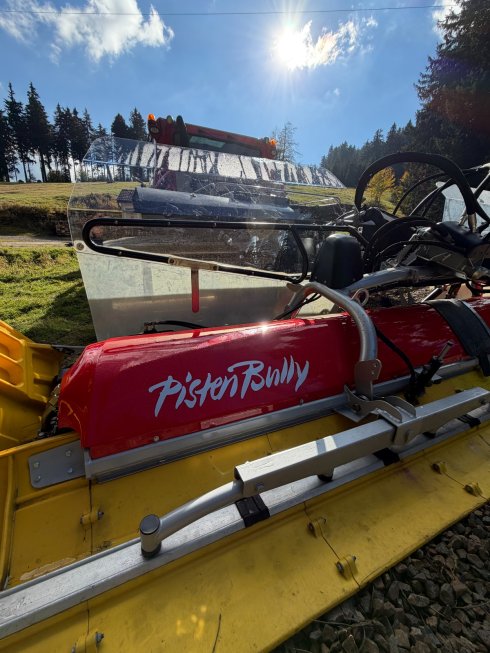 PistenBully 400