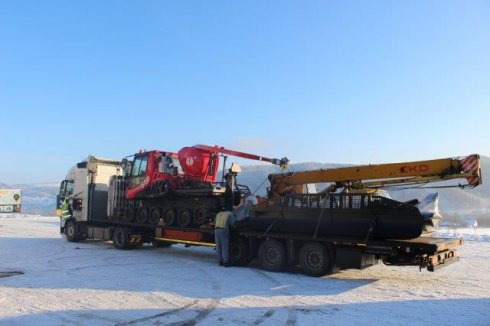 Nový stroj PistenBully  600 W EU5 dovezen do Červené Vody