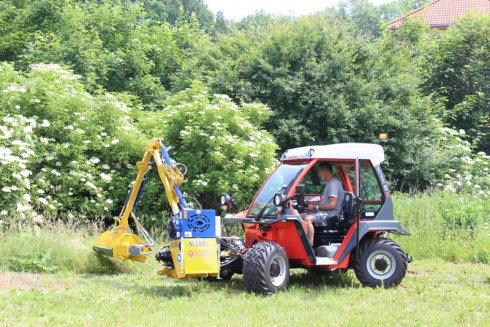 Reform Metrac H7 RX s výložníkovým mulčovačem - zaškolení obsluhy