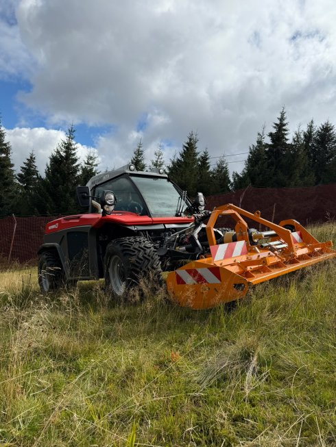 Reform Metrac H75 v terénu