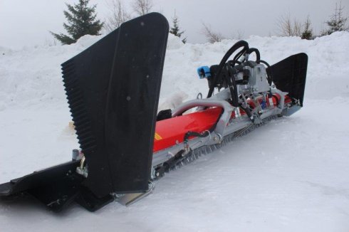 Černý sklopný předfinišer - PistenBully 600 Park Polar