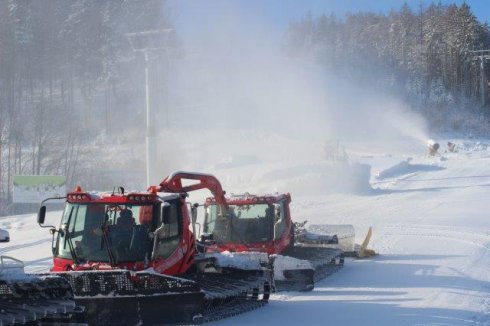 Flotila strojů PistenBully - Skipark Červená Voda