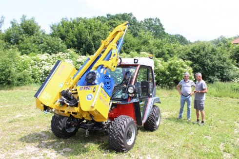 Reform Metrac H7 RX s výložníkovým mulčovačem - zaškolení obsluhy