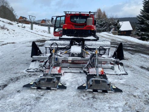 PistenBully 100 EU5