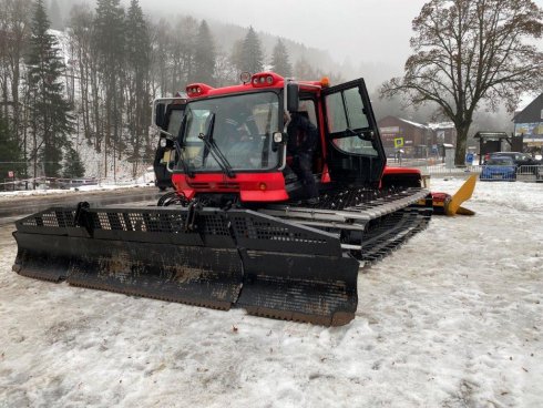 PistenBully 300 Kandahar