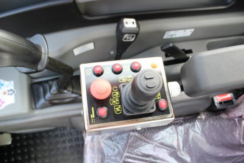 kokpit stroje Reform Metrac H7 RX