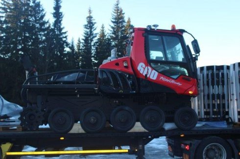 Příprava stroje PistenBully 600 Park EU5 ke skládání