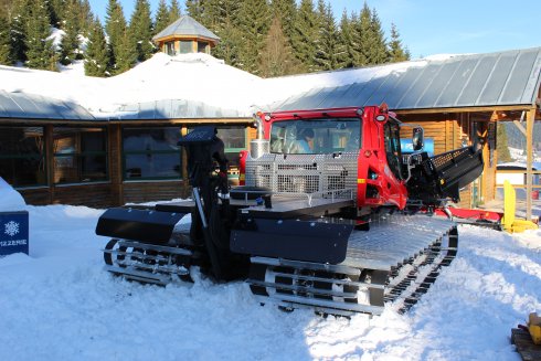 027 PistenBully 400 Park 4F