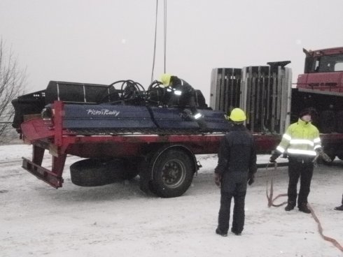 007 skládání stroje PistenBully 200
