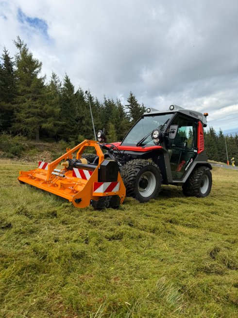 Reform Metrac H75 v terénu