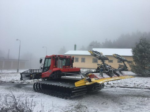 PistenBully 100