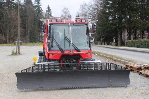 Radlice - PistenBully 100 SCR