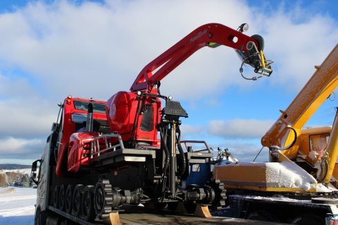 014 Skládání stroje PistenBully 600 W Polar SCR