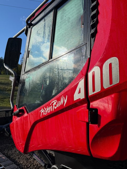 PistenBully 400