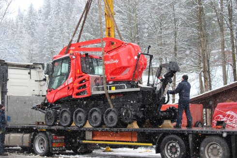 007 Skládání stroje PistenBully 400 W