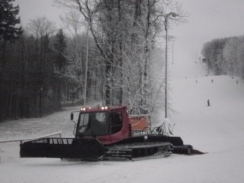 035 PistenBully 200