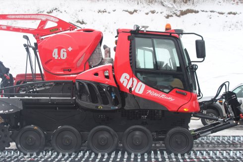 Nový stroj PistenBully 600 W EU5