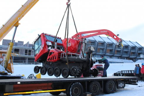 021 Skládání stroje PistenBully 600 W Polar SCR