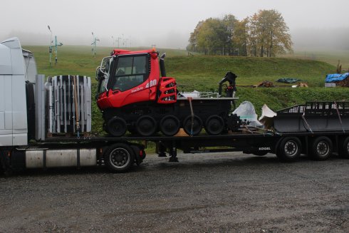 002 Skládání stroje PistenBully 400 Park