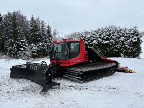 PistenBully 300